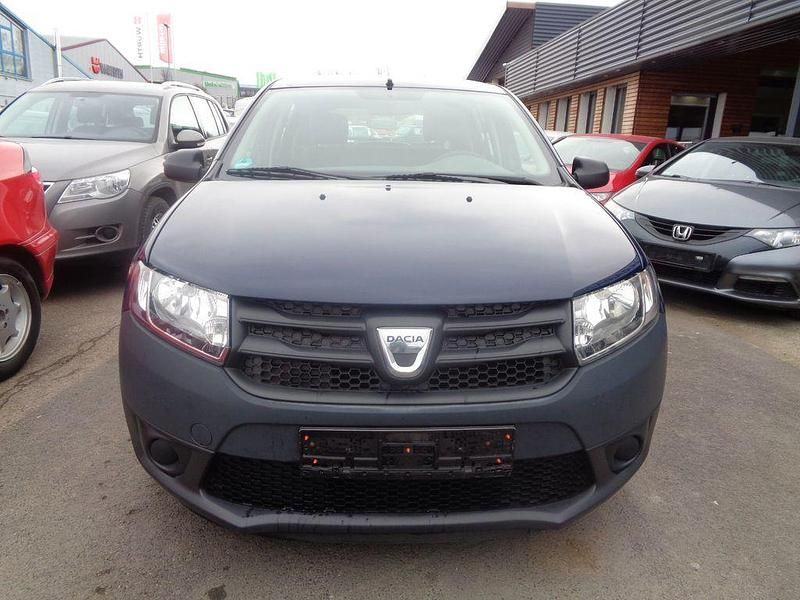 Gebraucht Dacia Sandero Essentiel 75 PS (55 kW) 2013 Blau Limousine