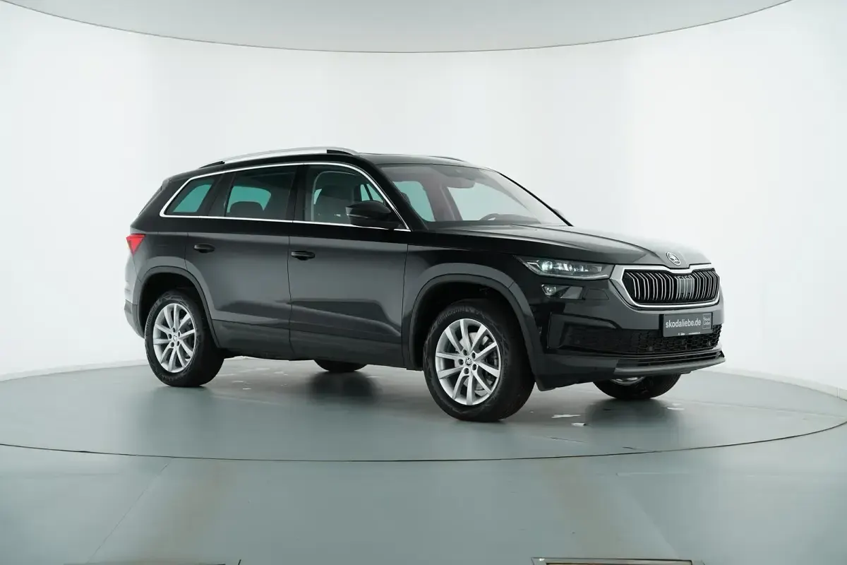 Gebraucht Skoda Kodiaq Style 200 PS (147 kW) 2023 Schwarzmagic perleffekt SUV