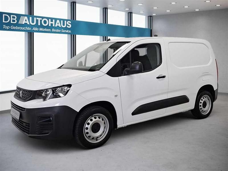 Weiß Gebraucht 2021 Peugeot Partner Premium Van / Kleinbus | 13.480 € (Guter Preis) - Bild 1/4