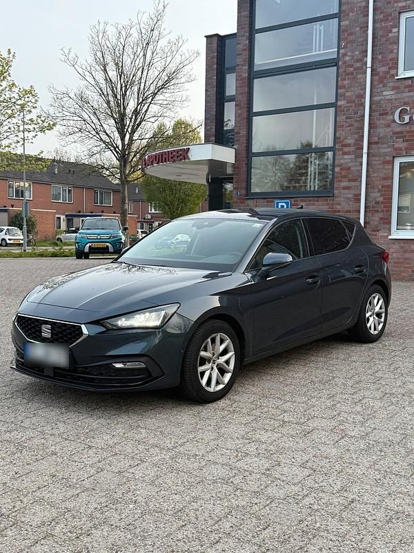 Gebraucht Seat Leon 116 PS (85 kW) 2021 Grau Kleinwagen