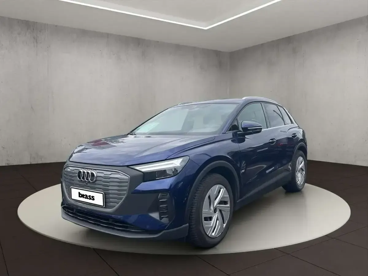 Gebraucht Audi Q4 e-tron Basis 150 kW (204 PS) 2023 SUV