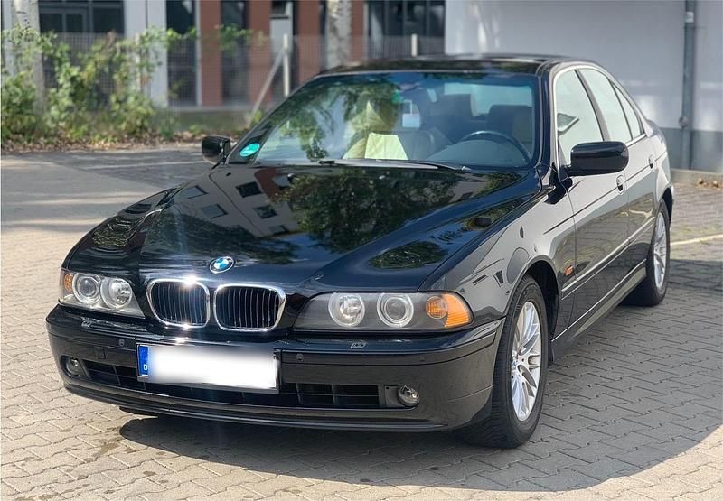 Gebraucht BMW 525 193 PS (141 kW) 2000 Schwarz Limousine