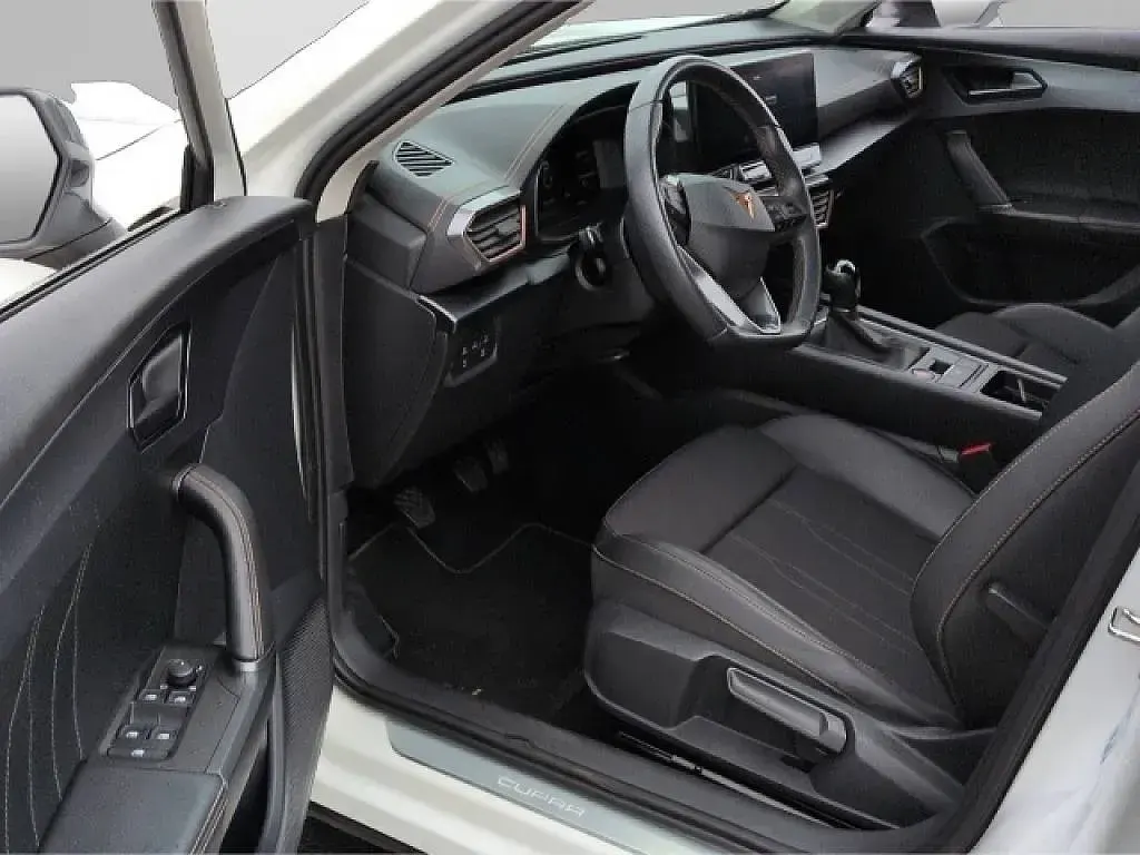 Gebraucht Cupra Formentor 150 PS (110 kW) 2024 Weiß SUV
