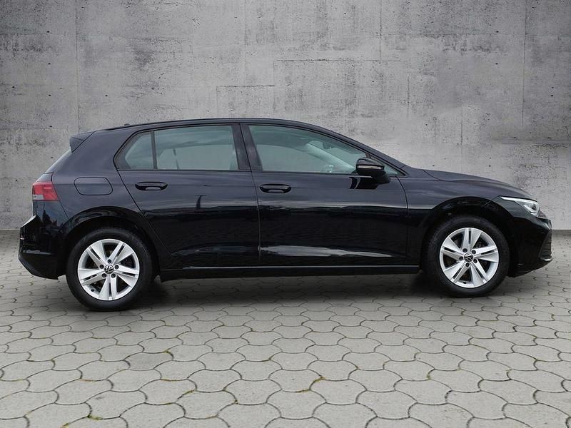 Gebraucht VW Golf VIII Business 150 PS (110 kW) 2022 Schwarz Limousine