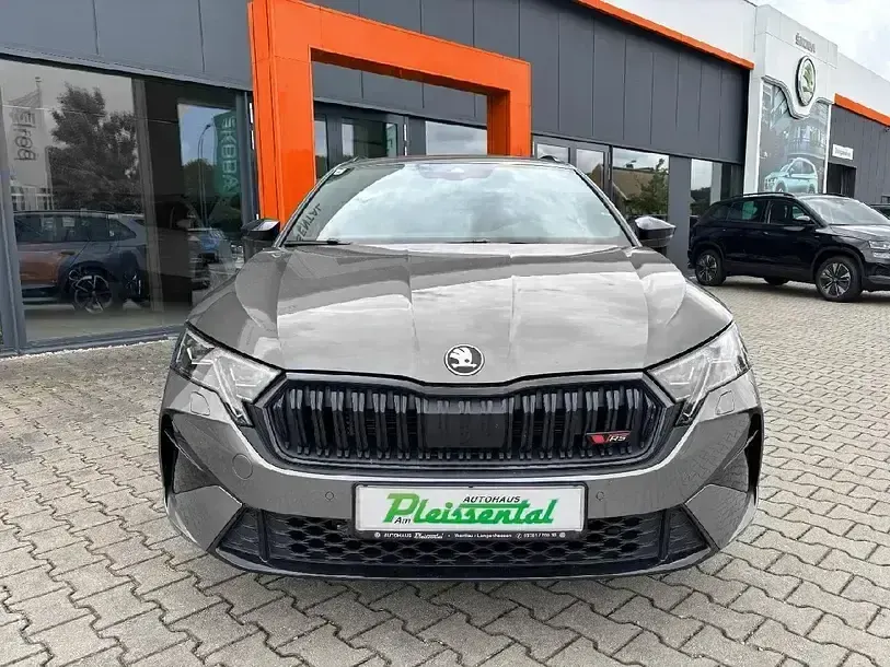Gebraucht Skoda Octavia RS 265 PS (194 kW) 2024 Grau Kombi