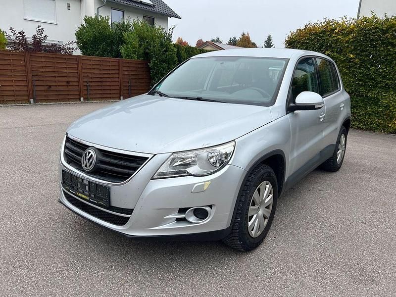 Silber Gebraucht 2008 VW Tiguan Trendline SUV | 2.990 € (Superpreis) - Bild 1/4