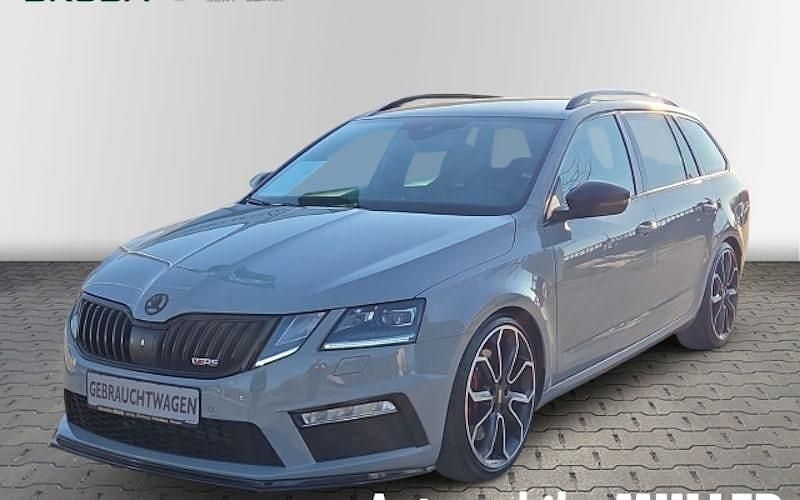 Grau Gebraucht 2017 Skoda Octavia RS Kombi | 22.950 € (Teuer) - Bild 1/4