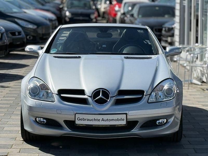 Gebraucht Mercedes SLK280 231 PS (169 kW) 2006 Silber Cabrio
