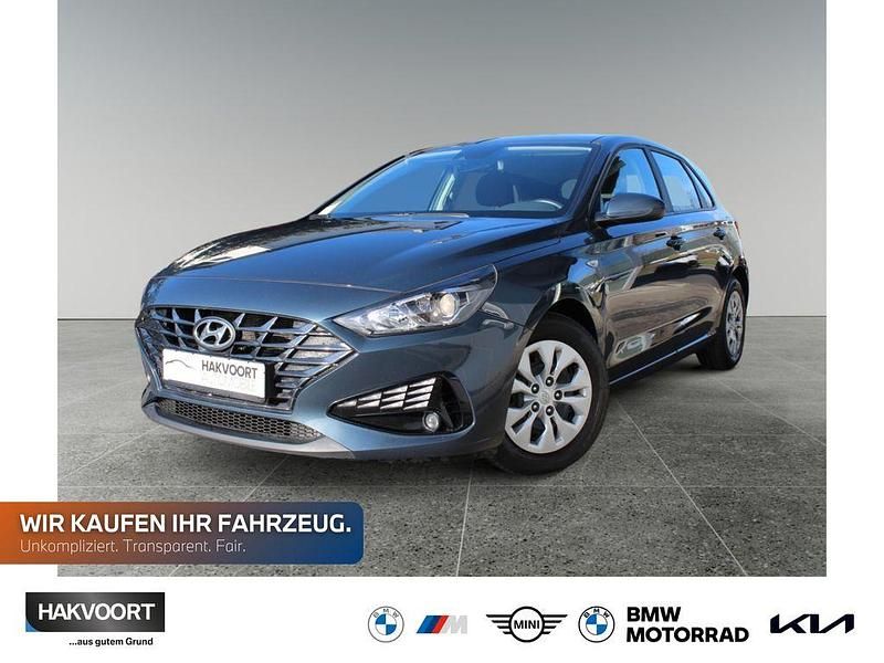 Gebraucht Hyundai i30 120 PS (88 kW) 2023 Blau teal Limousine