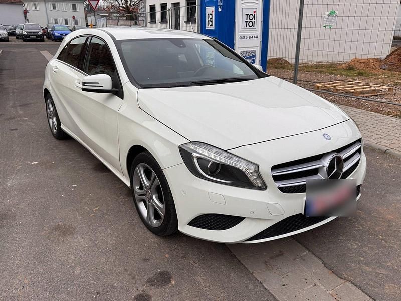 Gebraucht Mercedes A250 211 PS (155 kW) 2014 Limousine