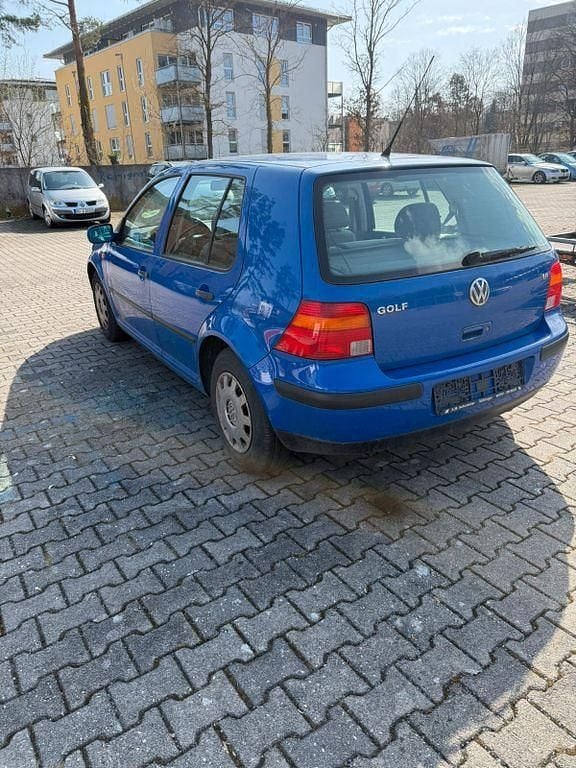 Gebraucht VW Golf IV Comfortline 101 PS (74 kW) 2000 Blau Limousine
