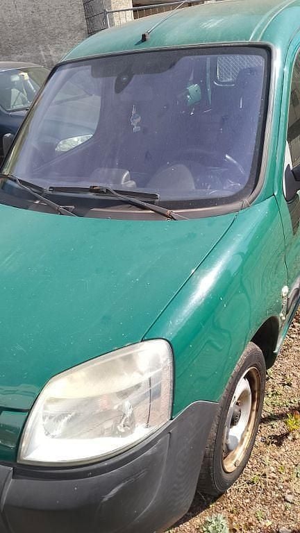 Grün Gebraucht 2006 Peugeot Partner Filou Van / Kleinbus | 650 € (Superpreis) - Bild 1/4