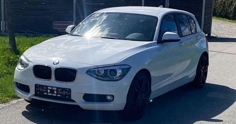 Weiß Gebraucht 2013 BMW 118 Advantage Kleinwagen | 8.500 € (Fairer Preis) - Bild 1/4