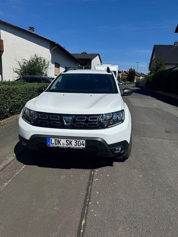 Weiß Gebraucht 2020 Dacia Duster SUV | 14.500 € (Superpreis) - Bild 1/4