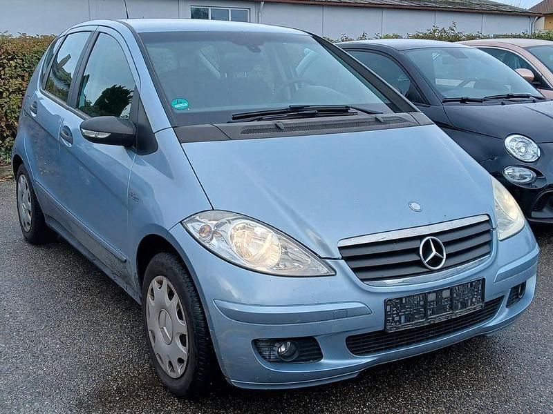 Blau Gebraucht 2007 Mercedes A150 Elegance Limousine | 999 € (Superpreis) - Bild 1/4