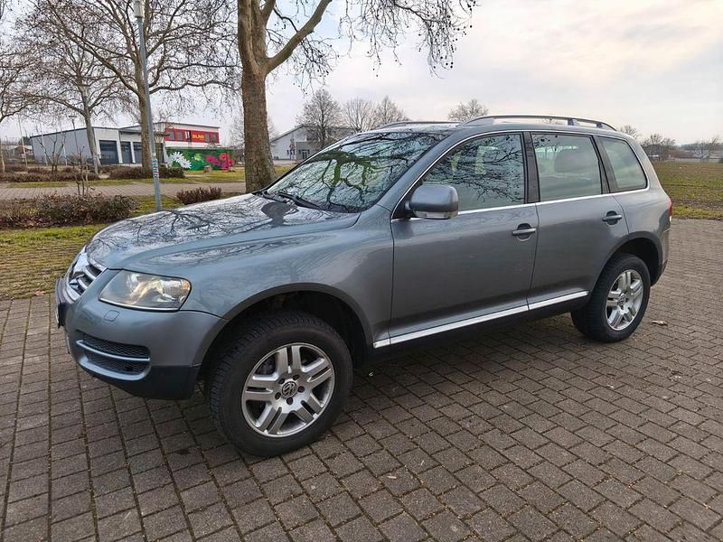 Gebraucht VW Touareg 224 PS (164 kW) 2006 Grau SUV