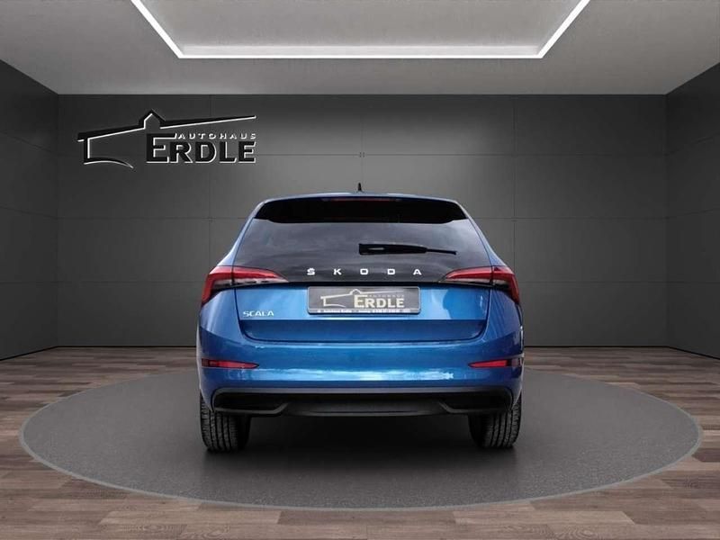Gebraucht Skoda Scala Style 150 PS (110 kW) 2023 Blau Kleinwagen