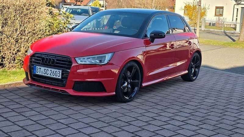 Gebraucht Audi A1 Sportback Sport 192 PS (141 kW) 2015 Rot Kleinwagen