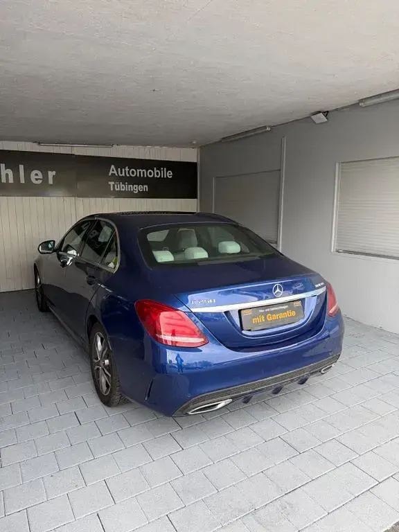 Gebraucht Mercedes C250 AMG line 204 PS (150 kW) 2014 Blau Limousine