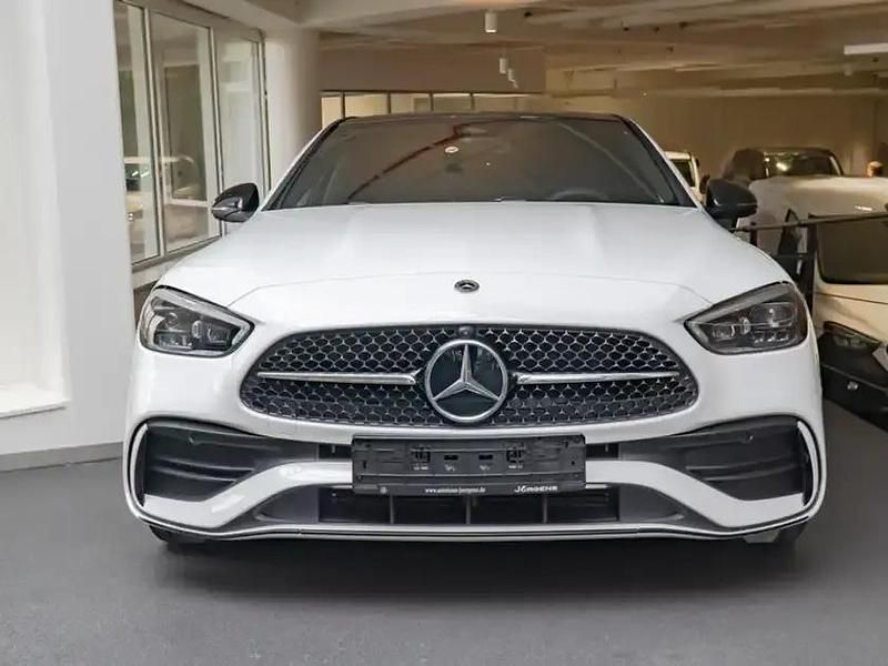 Gebraucht Mercedes C200 AMG 204 PS (150 kW) 2025 Weiss unilack polarweiss Limousine