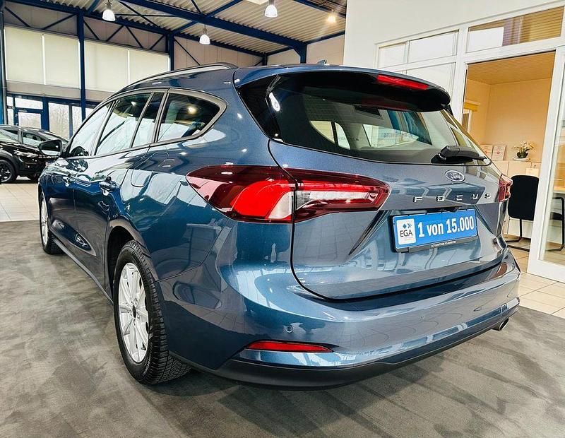 Gebraucht Ford Focus Cool & Connect 120 PS (88 kW) 2023 Blau Kombi