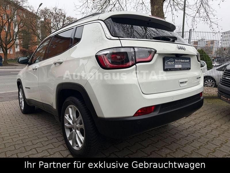 Gebraucht Jeep Compass Limited 150 PS (110 kW) 2021 Weiß SUV