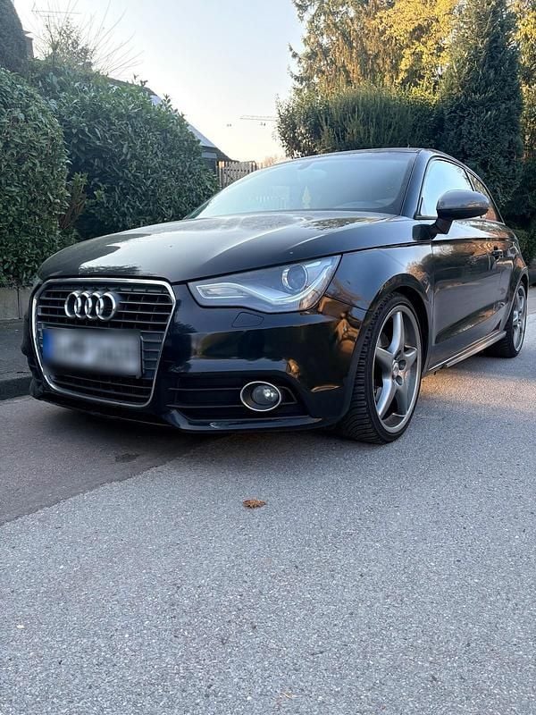 Second-hand Audi A1 110 CP (80 kW) 2010 Negru Hatchback