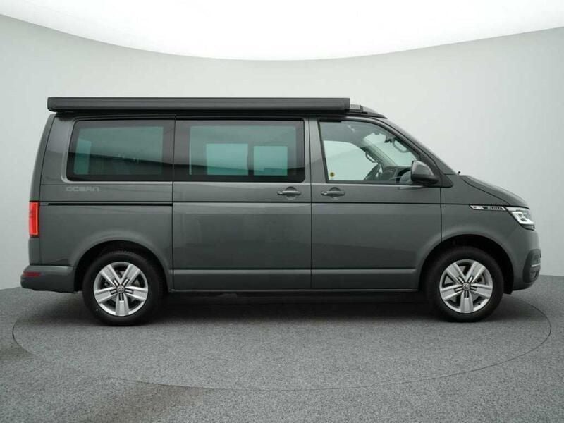 Grau Gebraucht 2021 VW California California Van | 58.499 € - Bild 1/4