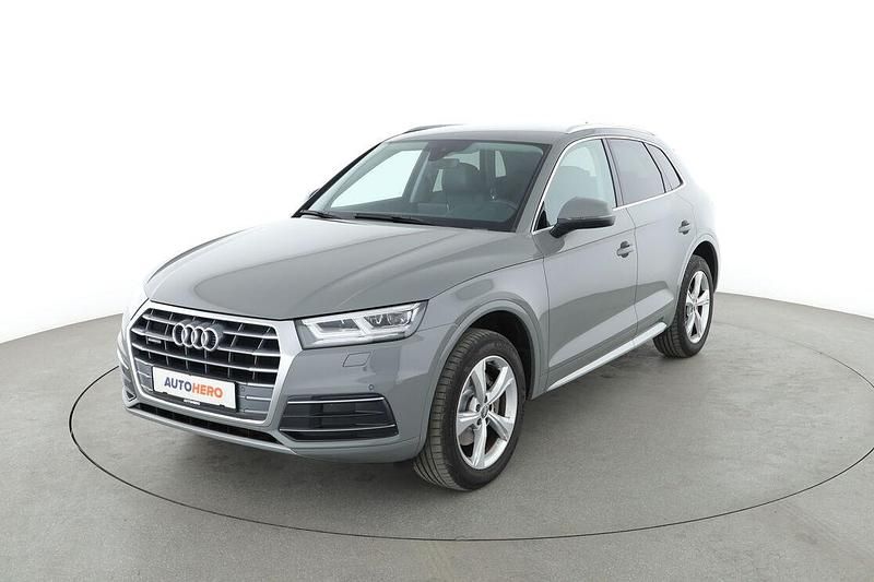 Grau Gebraucht 2019 Audi Q5 Sport SUV | 31.870 € (Etwas zu teuer) - Bild 1/3
