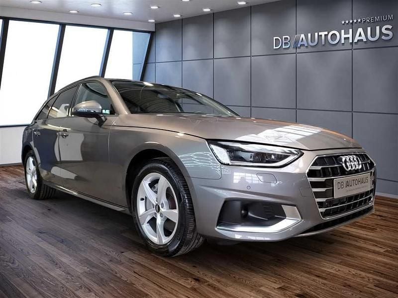 Gebraucht Audi A4 Advanced Plus 204 PS (150 kW) 2022 Grau Kombi