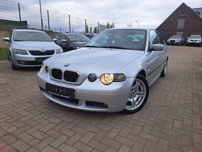 Silber Gebraucht 2002 BMW 316 Compact M Sport Kleinwagen | 3.990 € (Teuer) - Bild 1/4