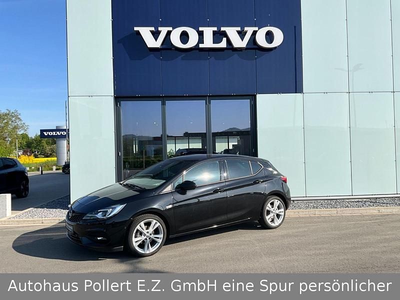 Schwarz Gebraucht 2021 Opel Astra Ultimate Limousine | 17.900 € (Fairer Preis) - Bild 1/4