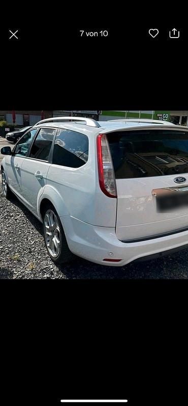 Gebraucht Ford Focus 140 PS (102 kW) 2009 Weiß Kombi