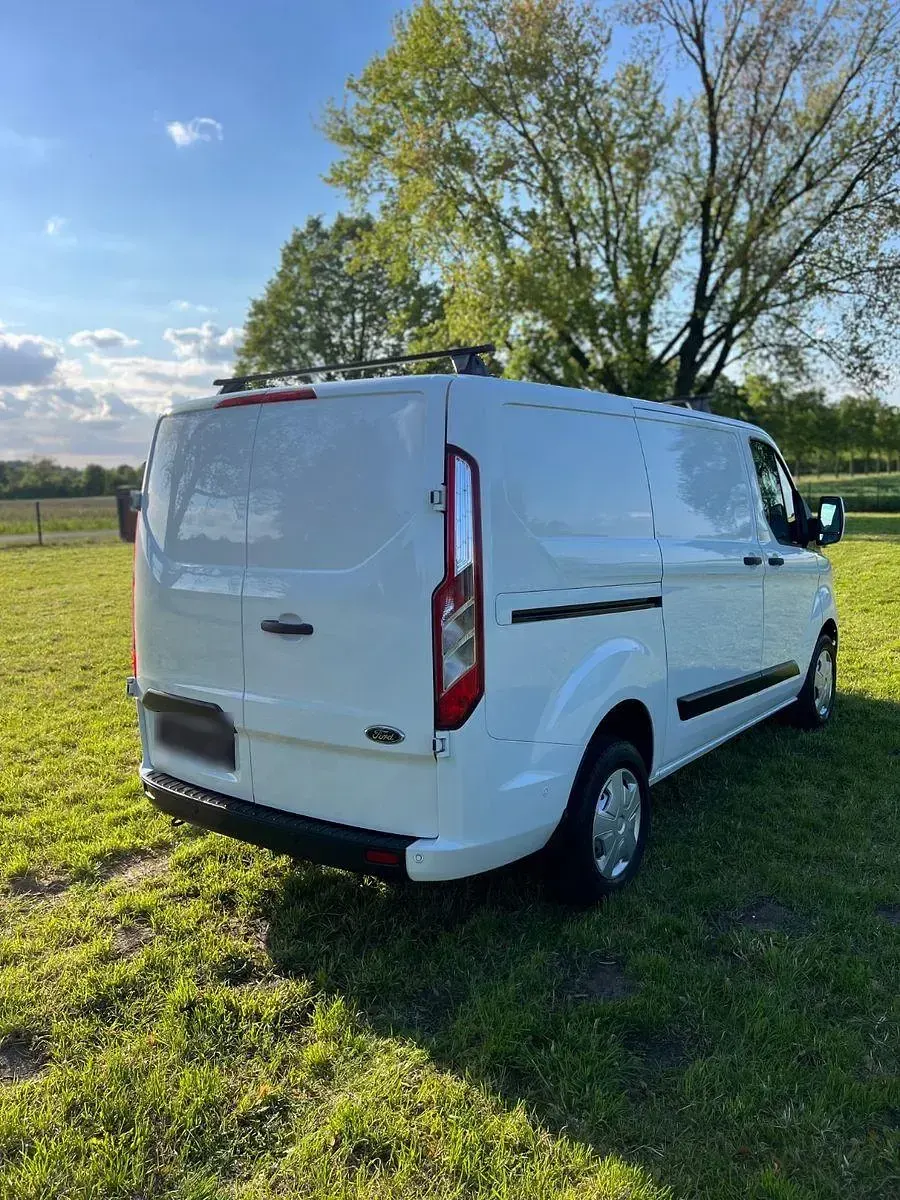 Gebraucht Ford Transit Custom 107 PS (78 kW) 2020 Weiß Van / Kleinbus