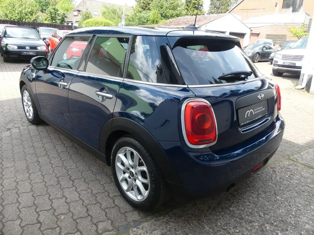 Gebraucht Mini ONE 102 PS (75 kW) 2018 Blau Kleinwagen