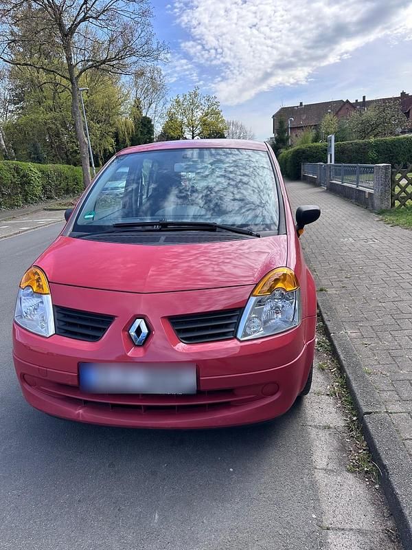 Second-hand Renault Modus 75 CP (55 kW) 2005 Roșu Monovolum