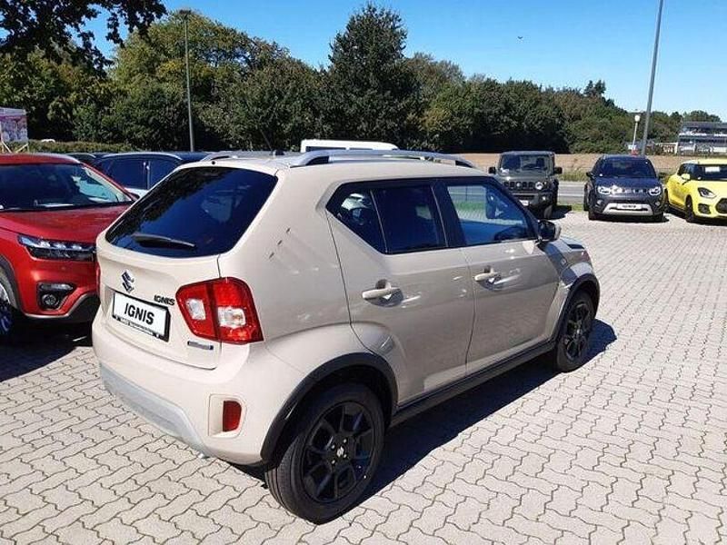 Gebraucht Suzuki Ignis Comfort+ 96 PS (70 kW) 2023 Caravan ivory SUV
