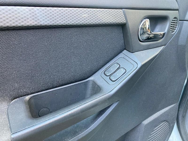 Gebraucht Opel Meriva 105 PS (77 kW) 2008 Grün Van / Kleinbus