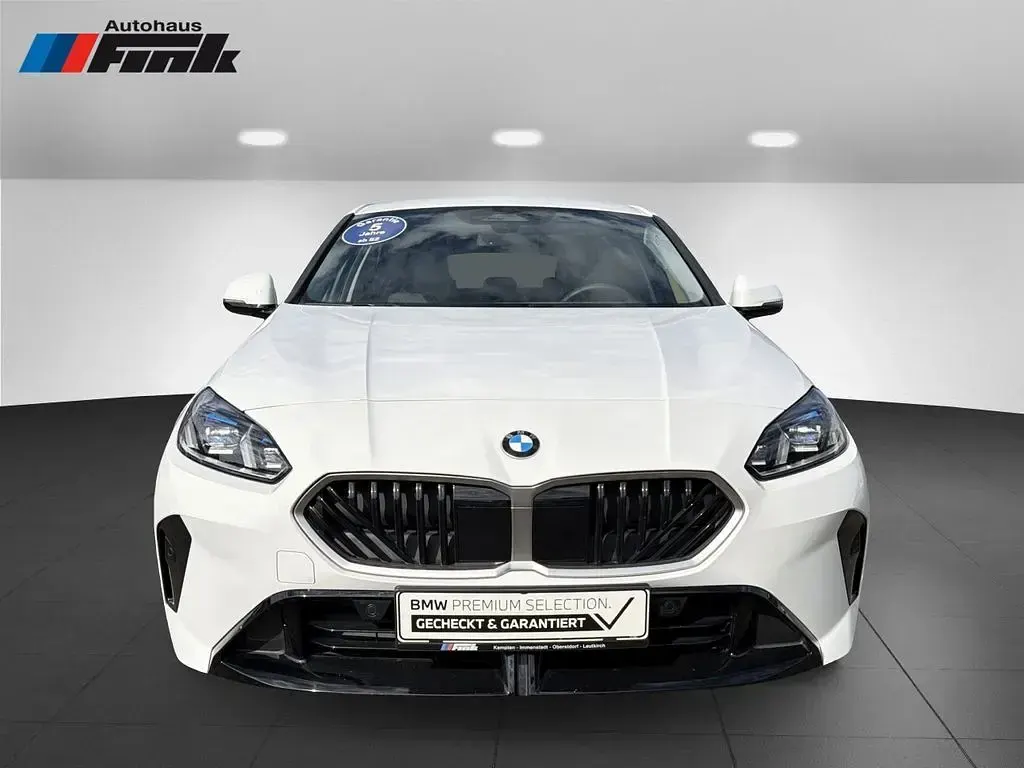 Gebraucht BMW 120 170 PS (125 kW) 2025 Alpinweiss iii Kleinwagen
