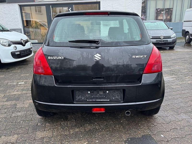 Gebraucht Suzuki Swift Comfort 102 PS (75 kW) 2007 Schwarz Kleinwagen