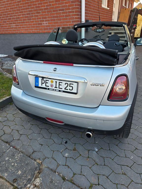 Gebraucht Mini Cooper Cabriolet 122 PS (89 kW) 2010 Silber Cabrio