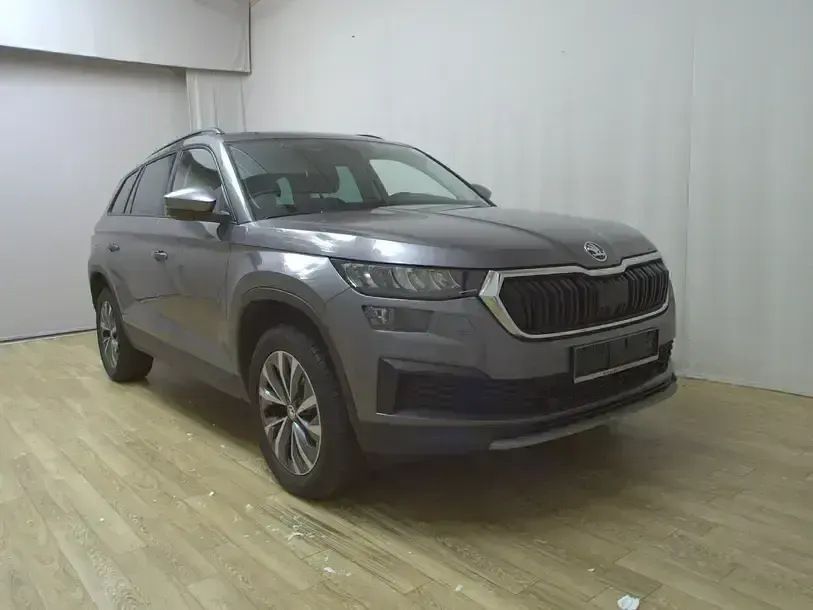 Second-hand Skoda Kodiaq Ambition 150 CP (110 kW) 2022 Gri SUV