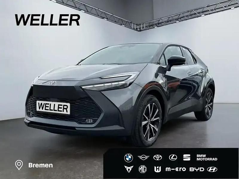 Karminarot mica / dach schwarz Neu 2025 Toyota C-HR SUV | 32.980 € (Superpreis) - Bild 1/3