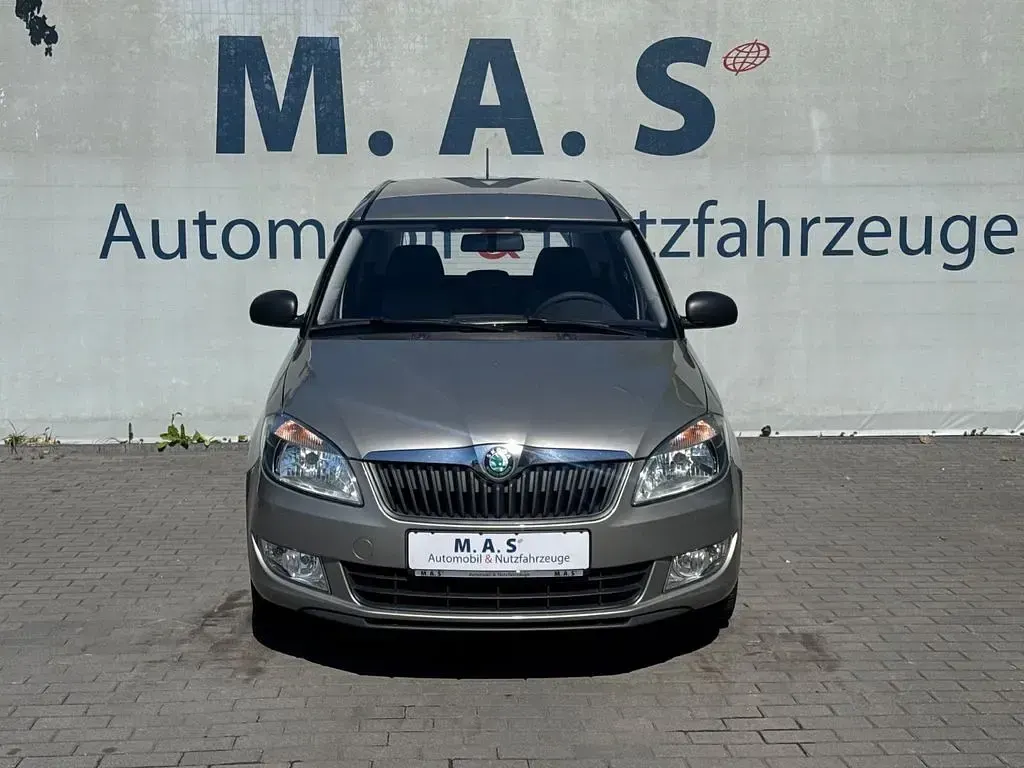 Gebraucht Skoda Roomster Plus Edition 69 PS (50 kW) 2012 Beige Van / Kleinbus