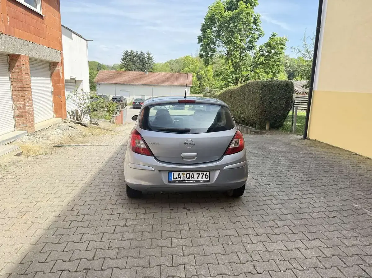 Gebraucht Opel Corsa S 80 PS (58 kW) 2008 Silber Kleinwagen