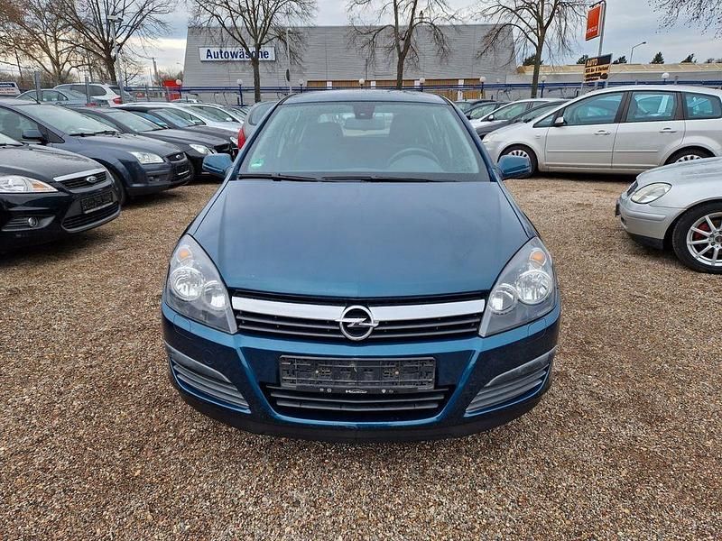 Gebraucht Opel Astra Edition 90 PS (66 kW) 2007 Grün Limousine