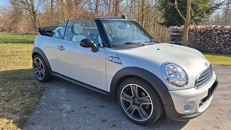 Gebraucht Mini One Cabriolet 98 PS (72 kW) 2015 Beige Cabrio