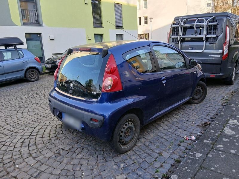 Gebraucht Peugeot 107 68 PS (50 kW) 2007 Blau Kleinwagen