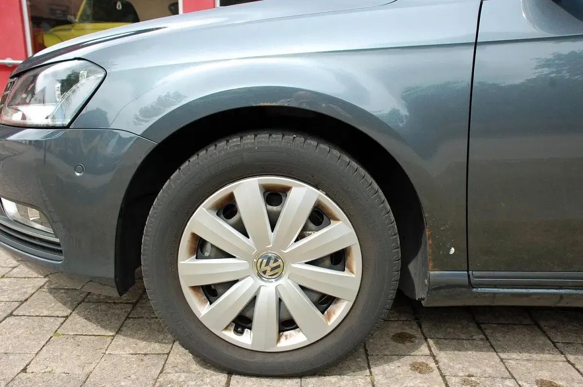 Gebraucht VW Passat Trendline 122 PS (89 kW) 2011 Grau Kombi