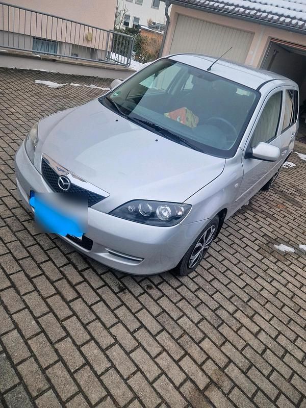 Gebraucht Mazda 2 85 PS (62 kW) 2007 Silber Kleinwagen